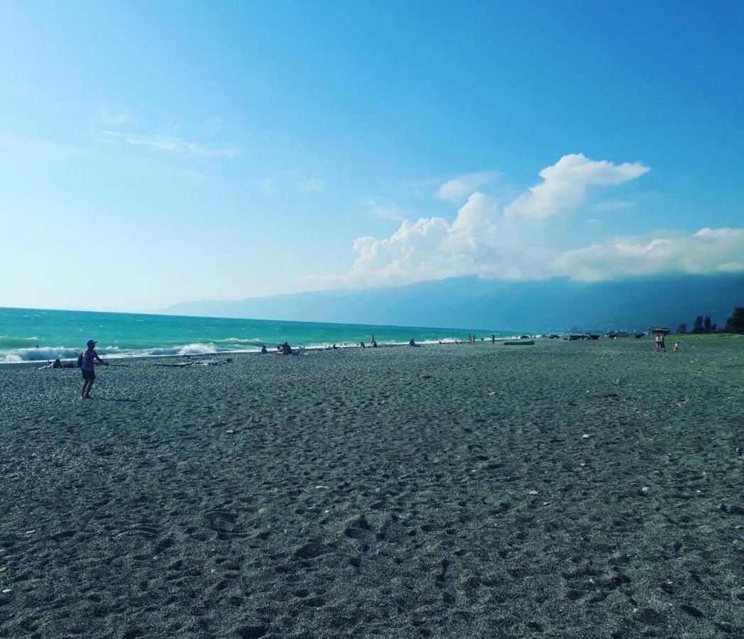 Мини-отель Чёрное море Гагра