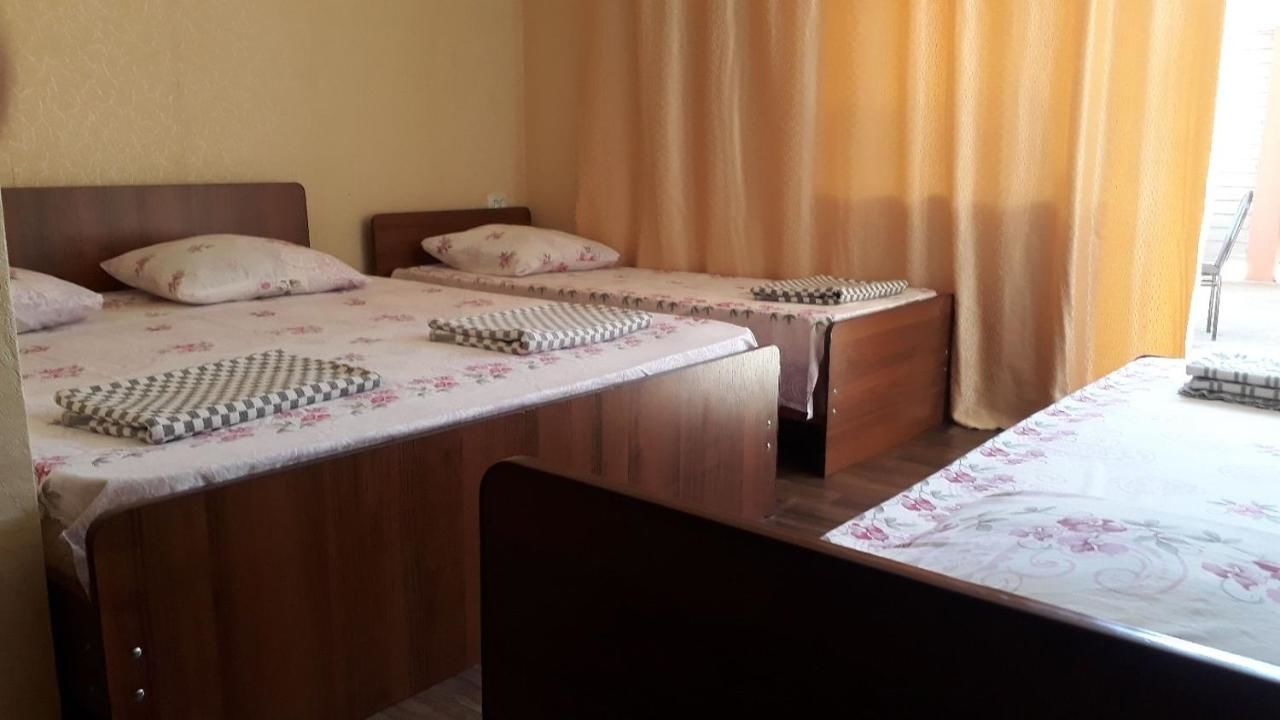 Мини-отель Чёрное море Гагра-9